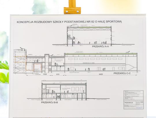 Nowoczesna hala sportowa przy SP82