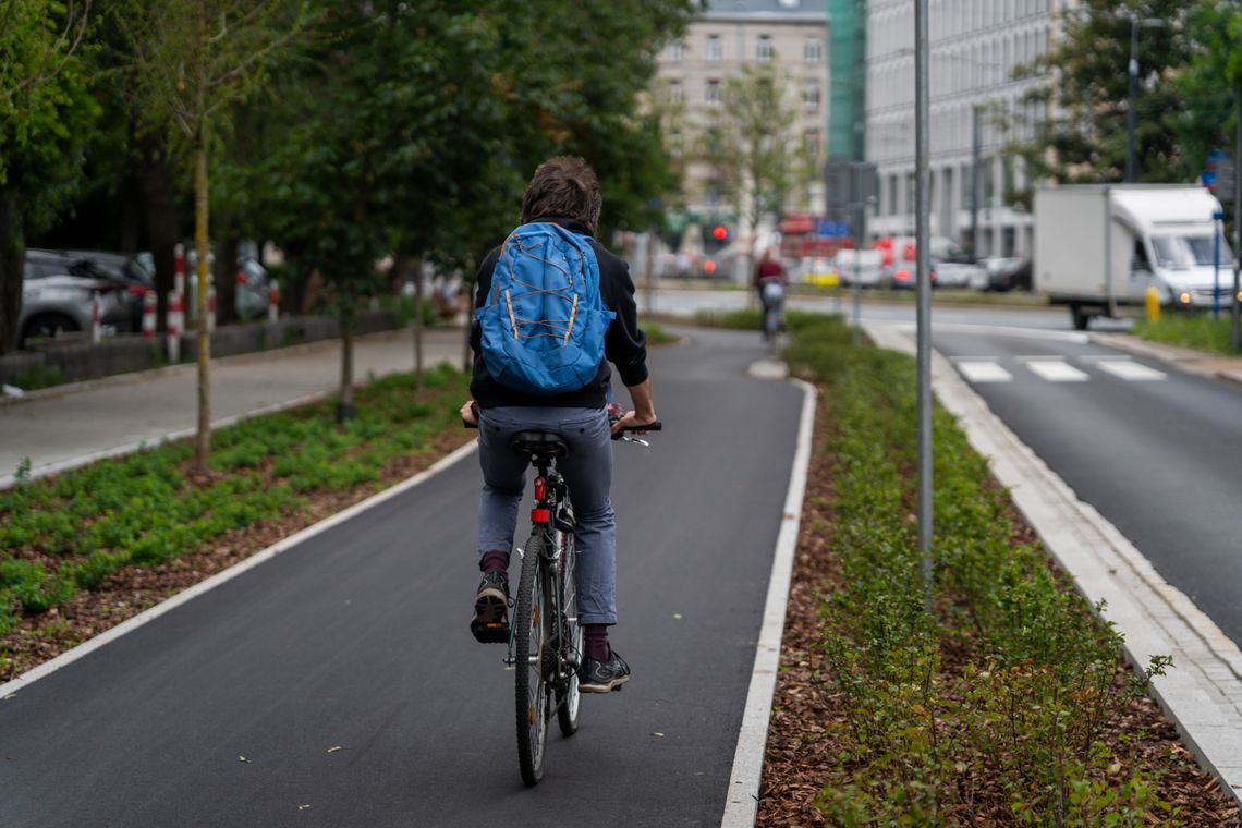 Nowa trasa rowerowa połączyła Wolę ze Śródmieściem Nowa trasa rowerowa połączyła Wolę ze Śródmieściem